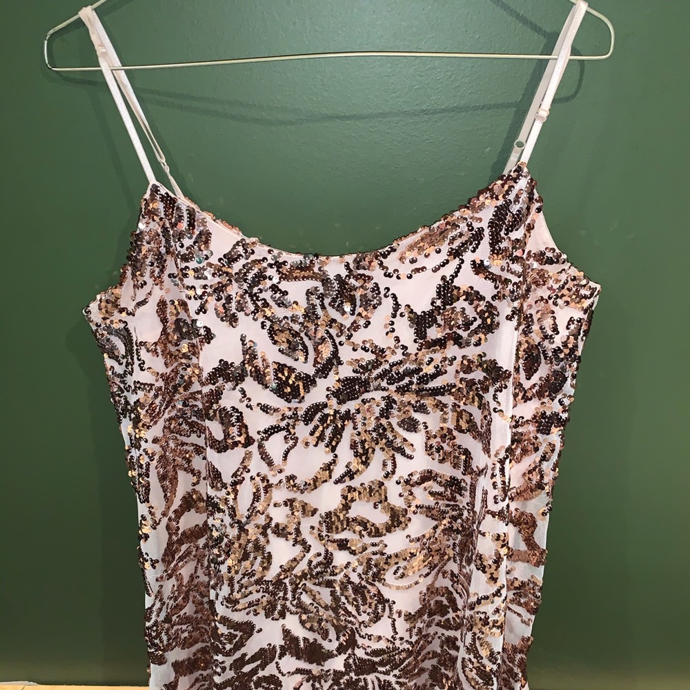 Windsor homecoming dress
